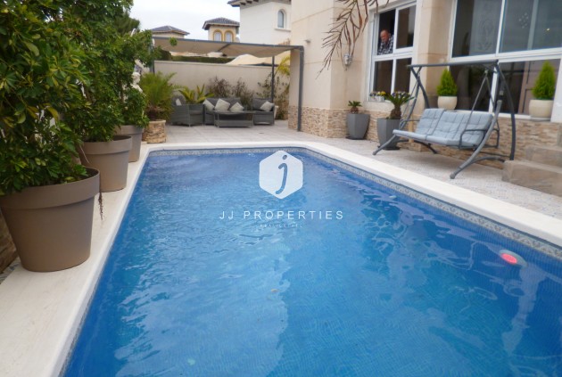 Segunda mano - Villa -
Playa Flamenca - Costa Blanca