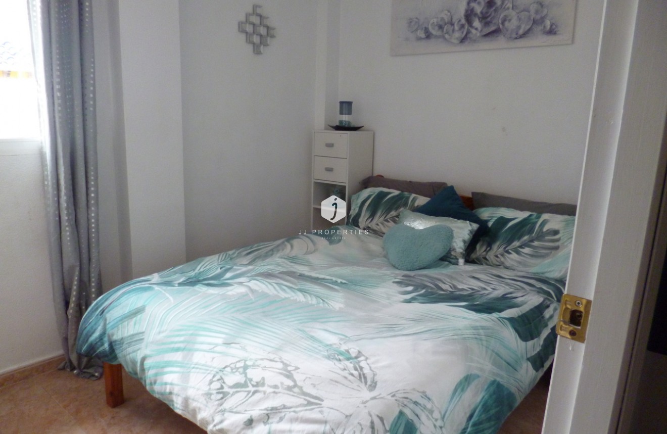 Segunda mano - Villa -
Playa Flamenca - Costa Blanca