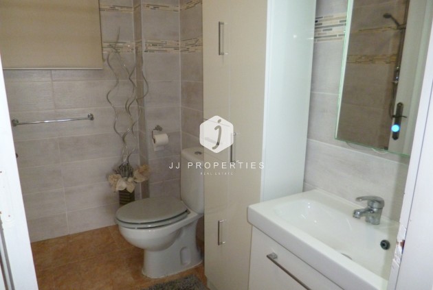 Segunda mano - Villa -
Playa Flamenca - Costa Blanca