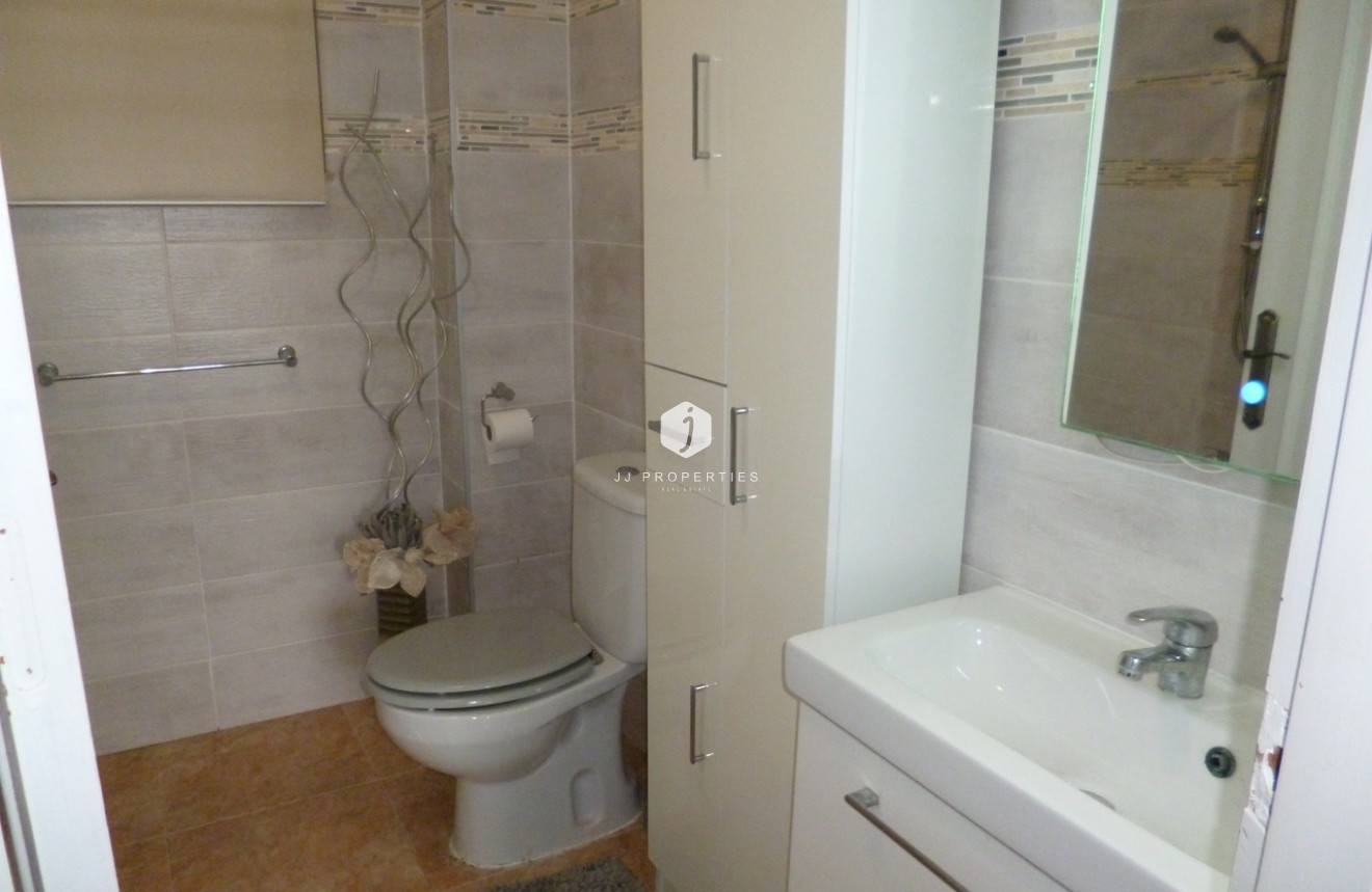 Segunda mano - Villa -
Playa Flamenca - Costa Blanca