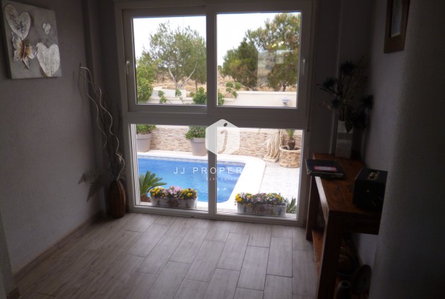 Segunda mano - Villa -
Playa Flamenca - Costa Blanca