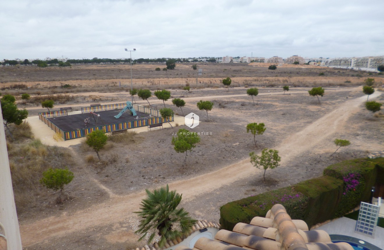 Segunda mano - Villa -
Playa Flamenca - Costa Blanca