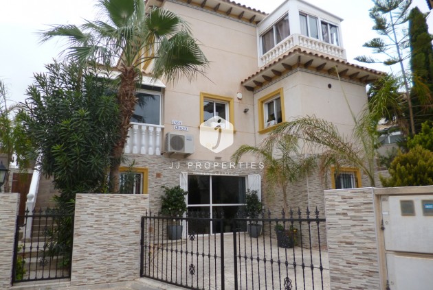 Segunda mano - Villa -
Playa Flamenca - Costa Blanca
