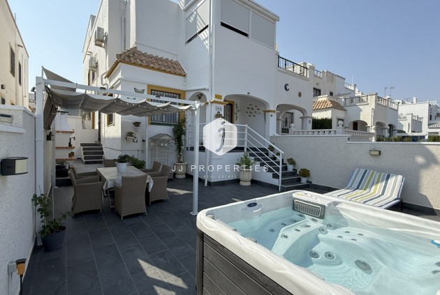 Segunda mano - Villa -
Orihuela Costa - Costa Blanca