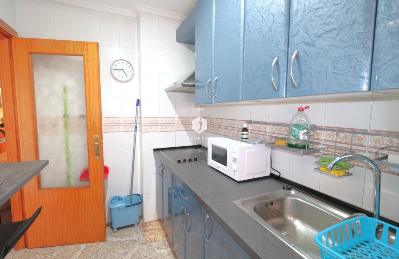 Segunda mano - Apartamento / piso -
Torrevieja - Acequion