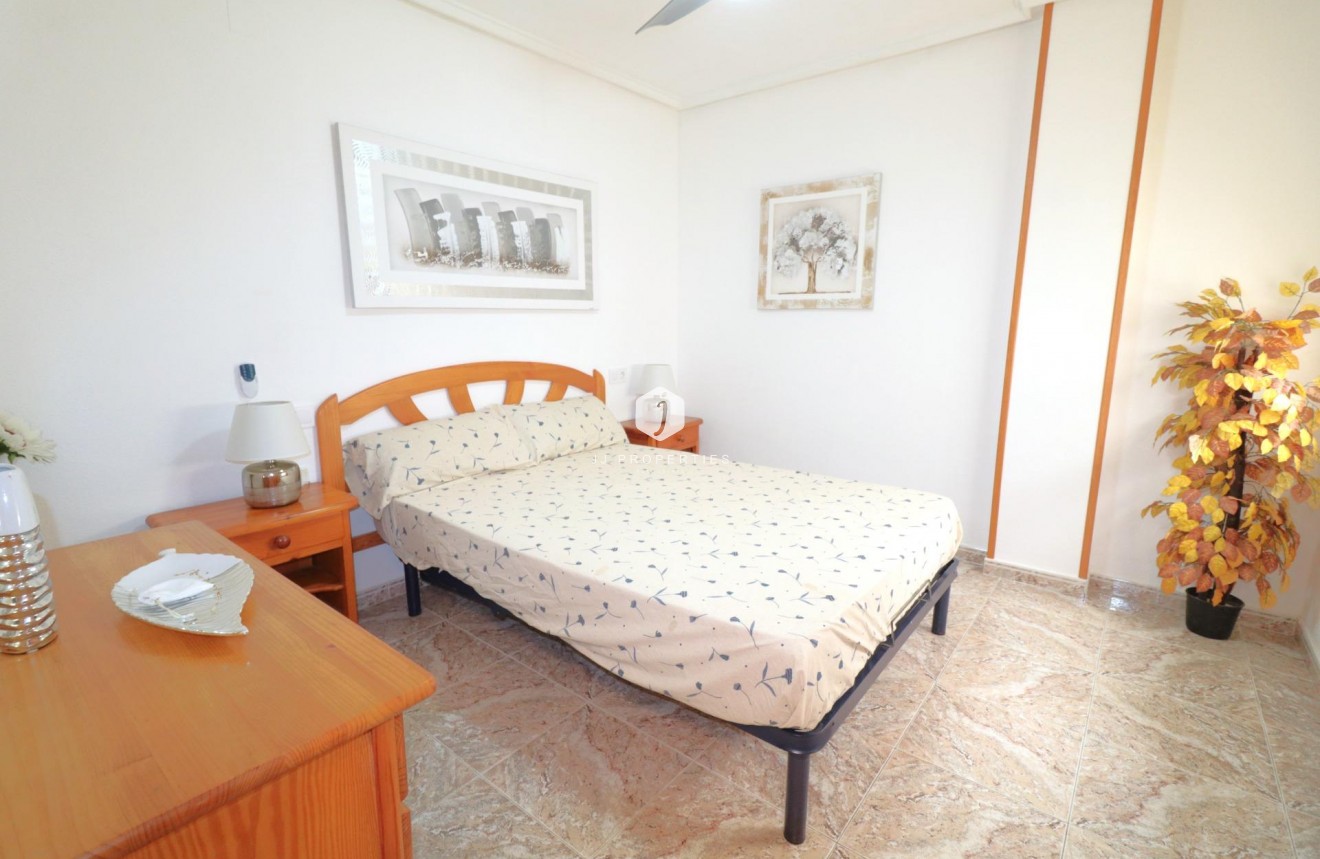 Segunda mano - Apartamento / piso -
Torrevieja - Acequion