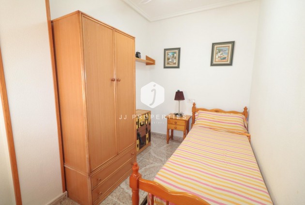 Segunda mano - Apartamento / piso -
Torrevieja - Acequion