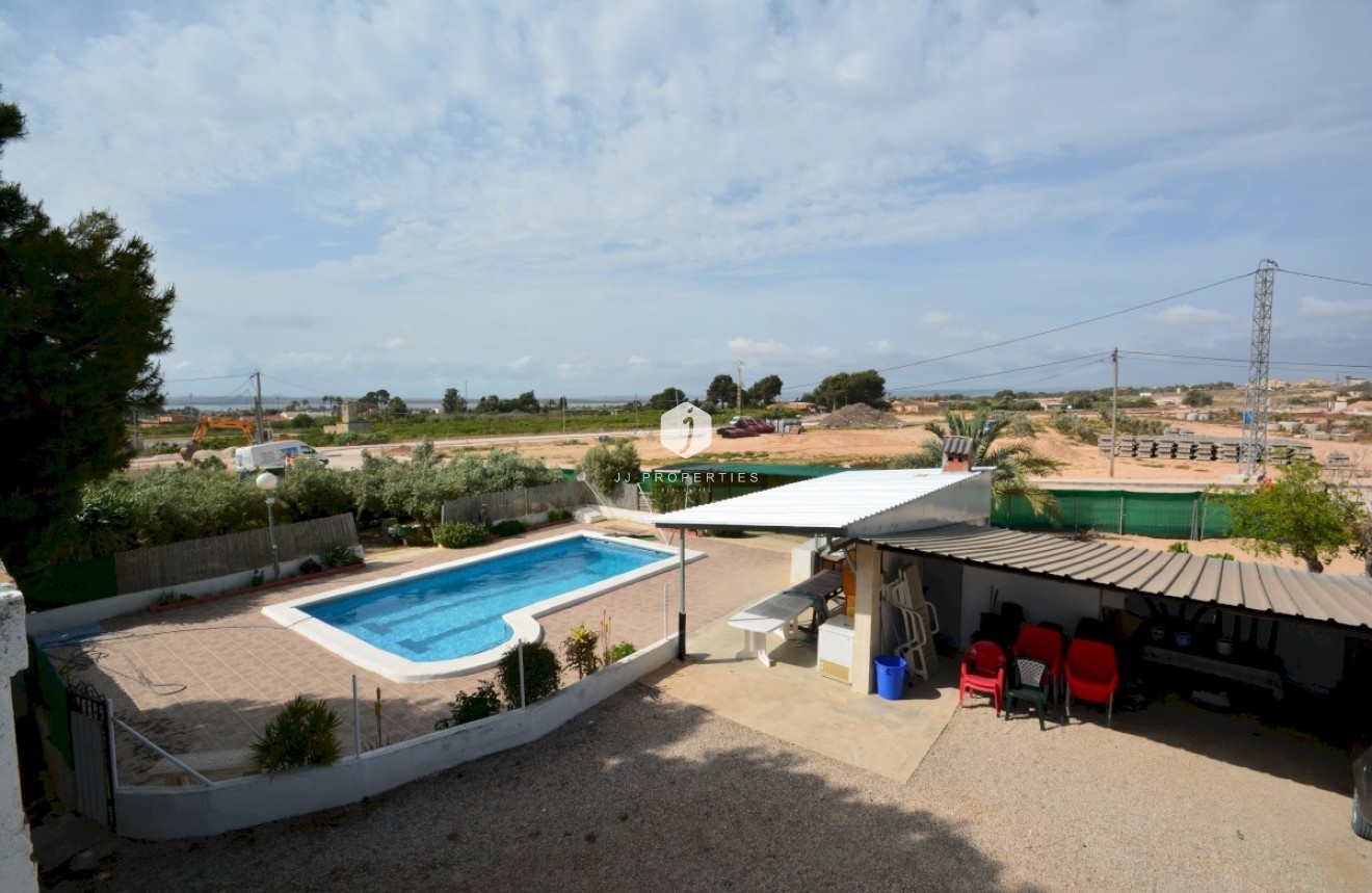 D'occasion - Villa -
Guardamar del Segura - Costa Blanca