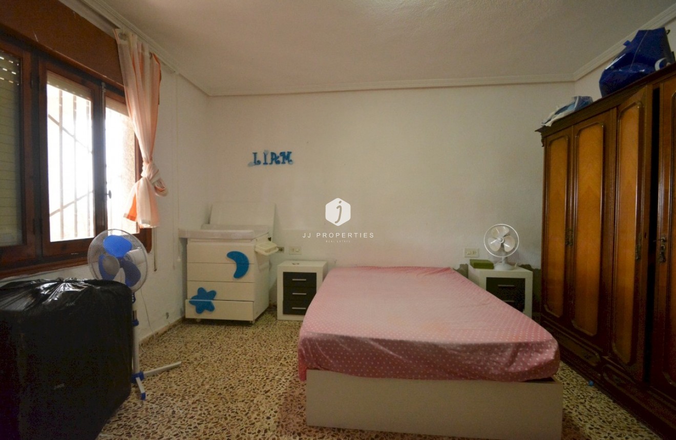 D'occasion - Villa -
Guardamar del Segura - Costa Blanca