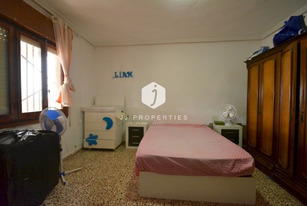 D'occasion - Villa -
Guardamar del Segura - Costa Blanca