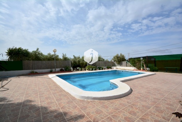 D'occasion - Villa -
Guardamar del Segura - Costa Blanca