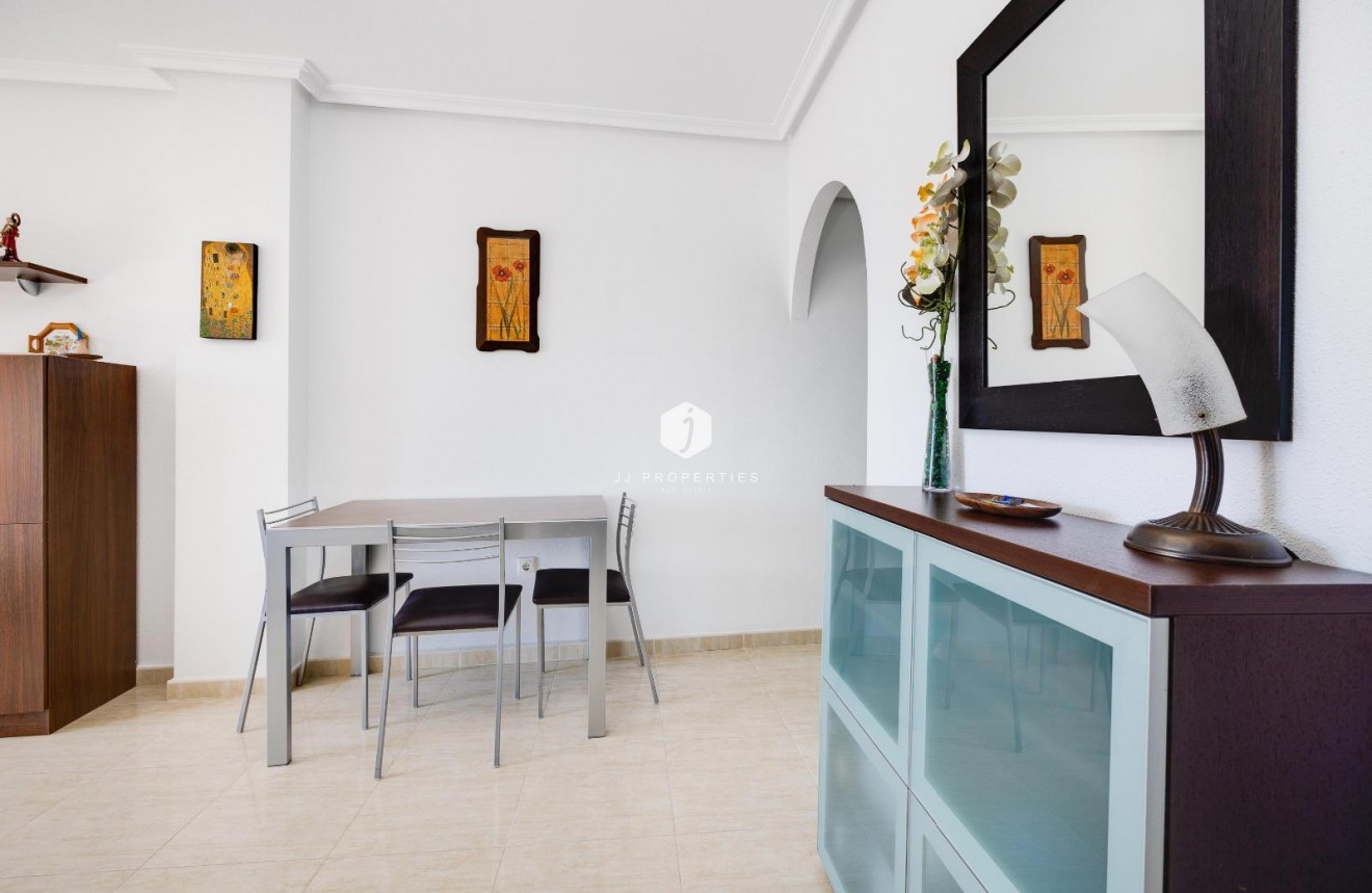 Z drugiej ręki - Daszek -
Torrevieja