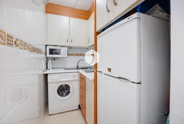 Z drugiej ręki - Daszek -
Torrevieja