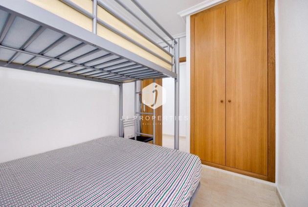 Z drugiej ręki - Daszek -
Torrevieja