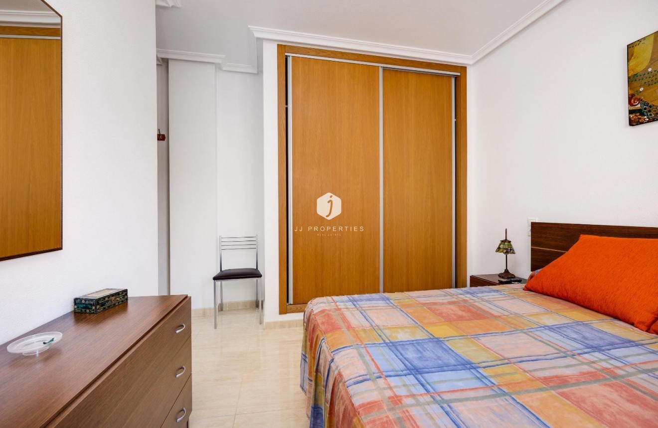 Z drugiej ręki - Daszek -
Torrevieja