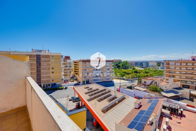 Z drugiej ręki - Daszek -
Torrevieja