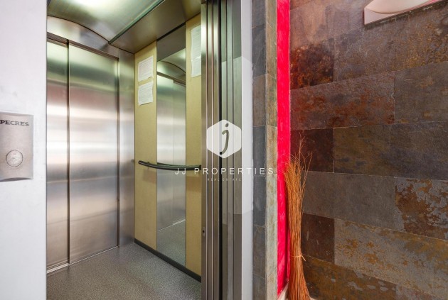 Z drugiej ręki - Daszek -
Torrevieja