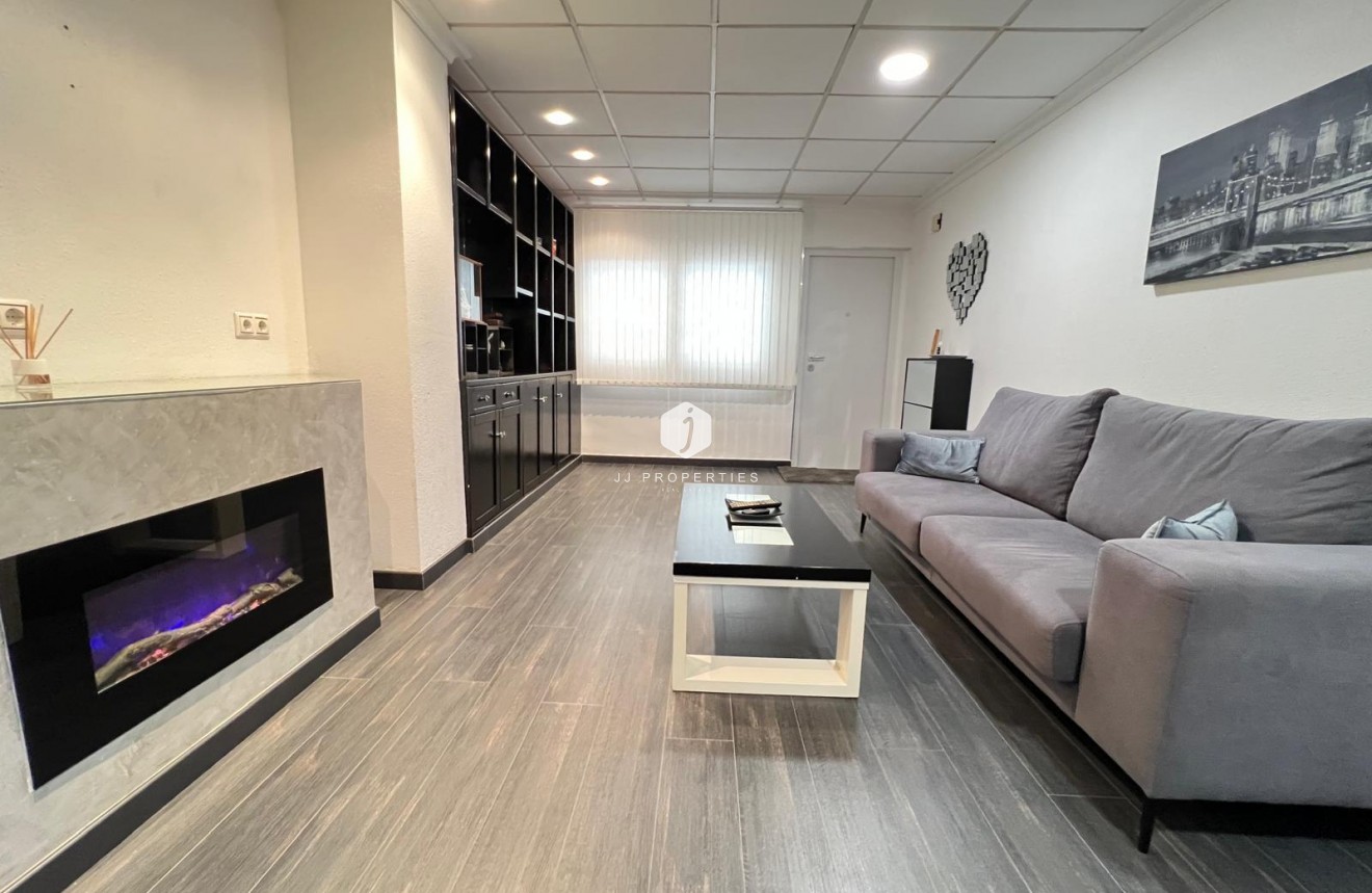 Segunda mano - Apartamento / piso -
Torrevieja - Playa del Cura