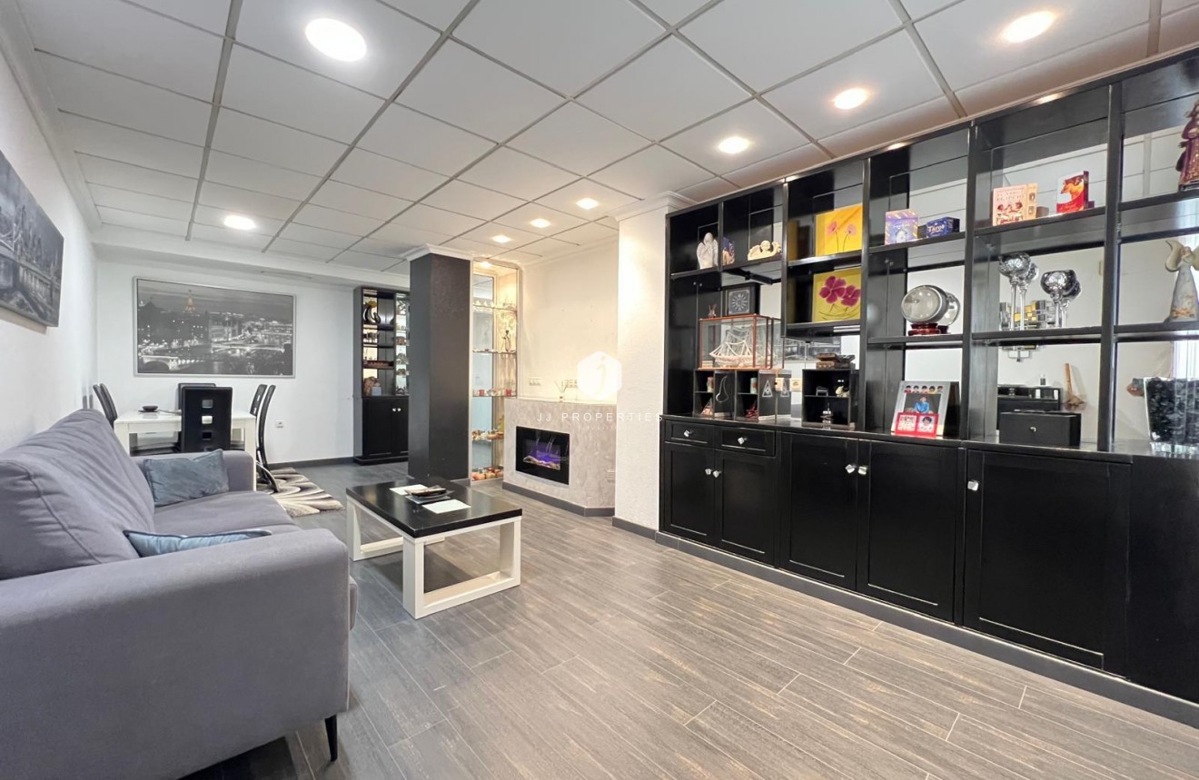 Segunda mano - Apartamento / piso -
Torrevieja - Playa del Cura