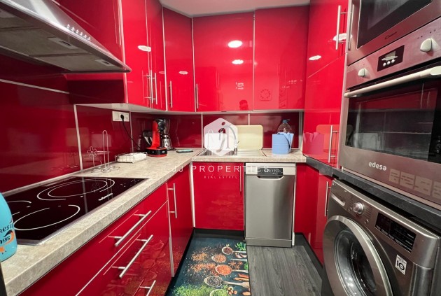 Segunda mano - Apartamento / piso -
Torrevieja - Playa del Cura