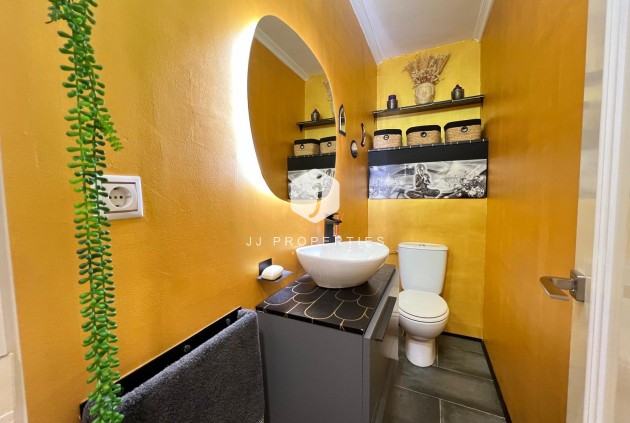 Segunda mano - Apartamento / piso -
Torrevieja - Playa del Cura