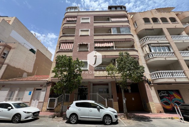 Segunda mano - Apartamento / piso -
Torrevieja - Playa del Cura