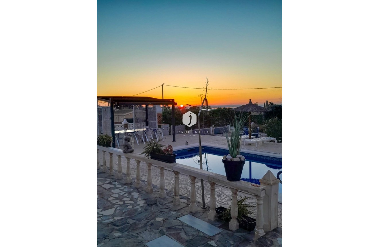 D'occasion - Propriété rurale -
Albatera - Inland