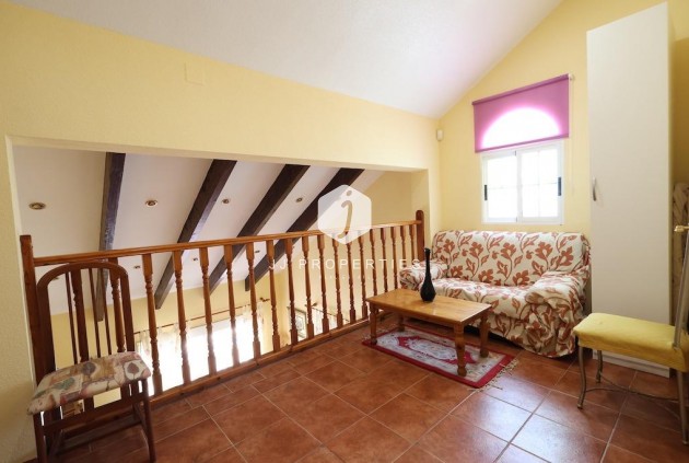 Aus zweiter Hand - Villa -
Orihuela Costa - Costa Blanca