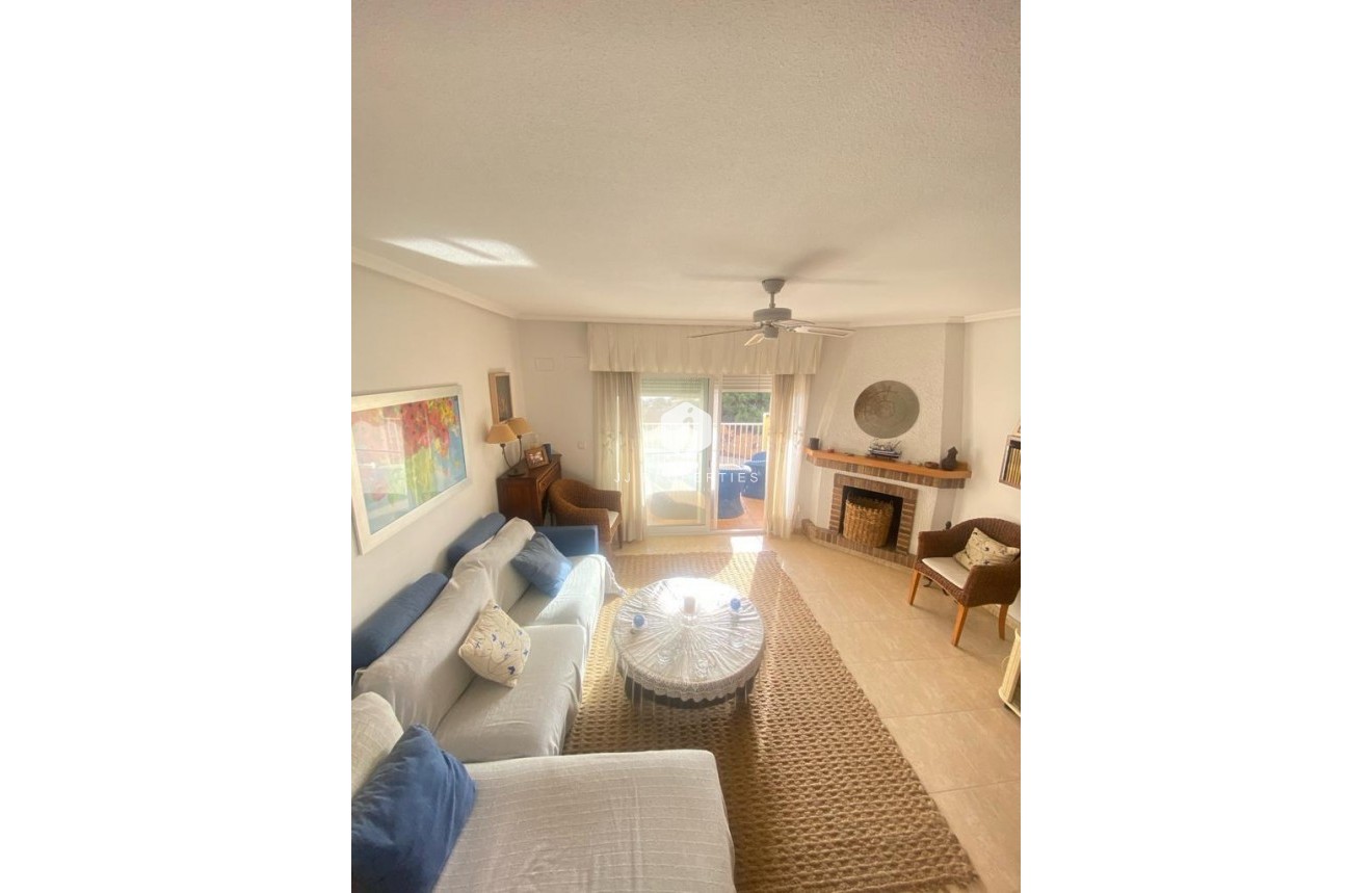 Tweedehands - duplex -
Orihuela Costa - Campoamor