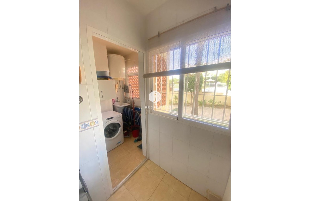 Tweedehands - duplex -
Orihuela Costa - Campoamor