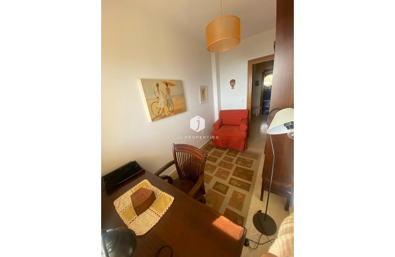 Tweedehands - duplex -
Orihuela Costa - Campoamor