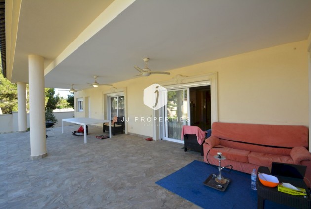 Aus zweiter Hand - Villa -
Orihuela Costa - Costa Blanca