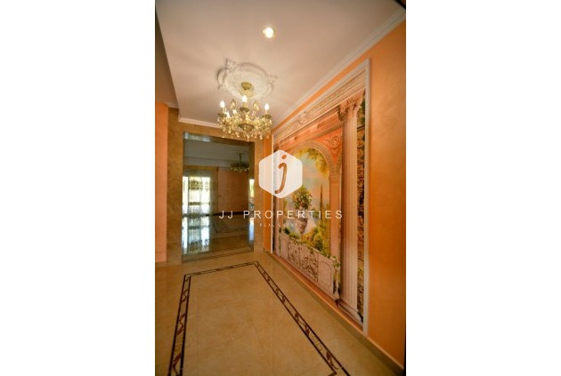 Aus zweiter Hand - Villa -
Orihuela Costa - Costa Blanca