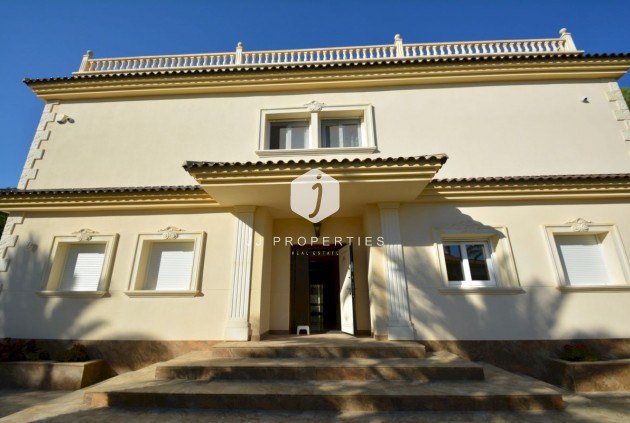 Aus zweiter Hand - Villa -
Orihuela Costa - Costa Blanca