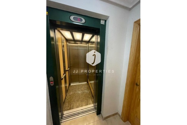 Tweedehands - Appartement / flat -
Formentera del Segura - Costa Blanca