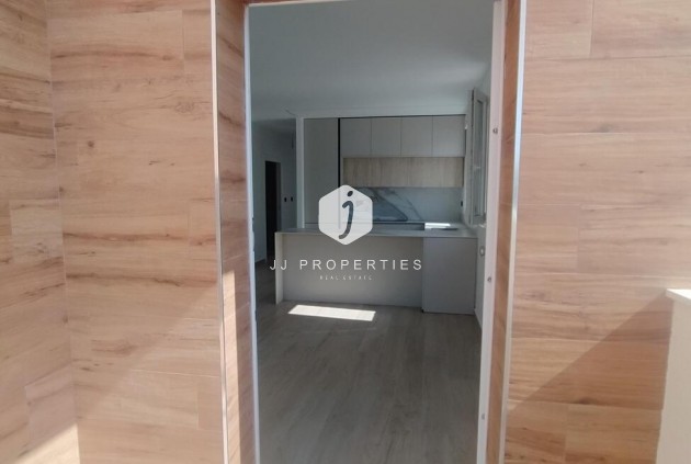 D'occasion - Villa Penthouse -
Torrevieja - aguas nuevas