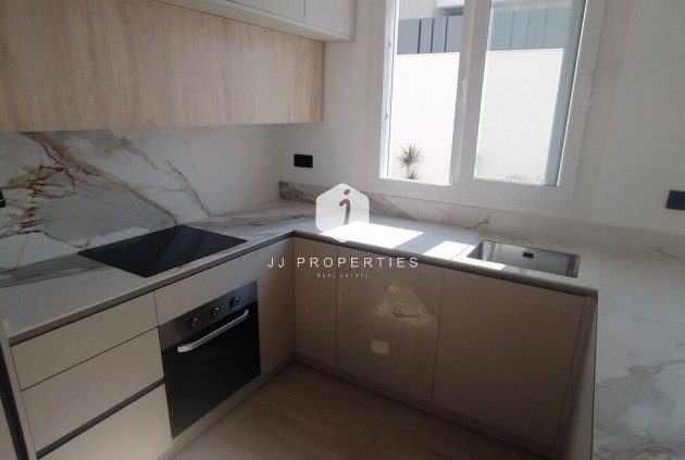 D'occasion - Villa Penthouse -
Torrevieja - aguas nuevas