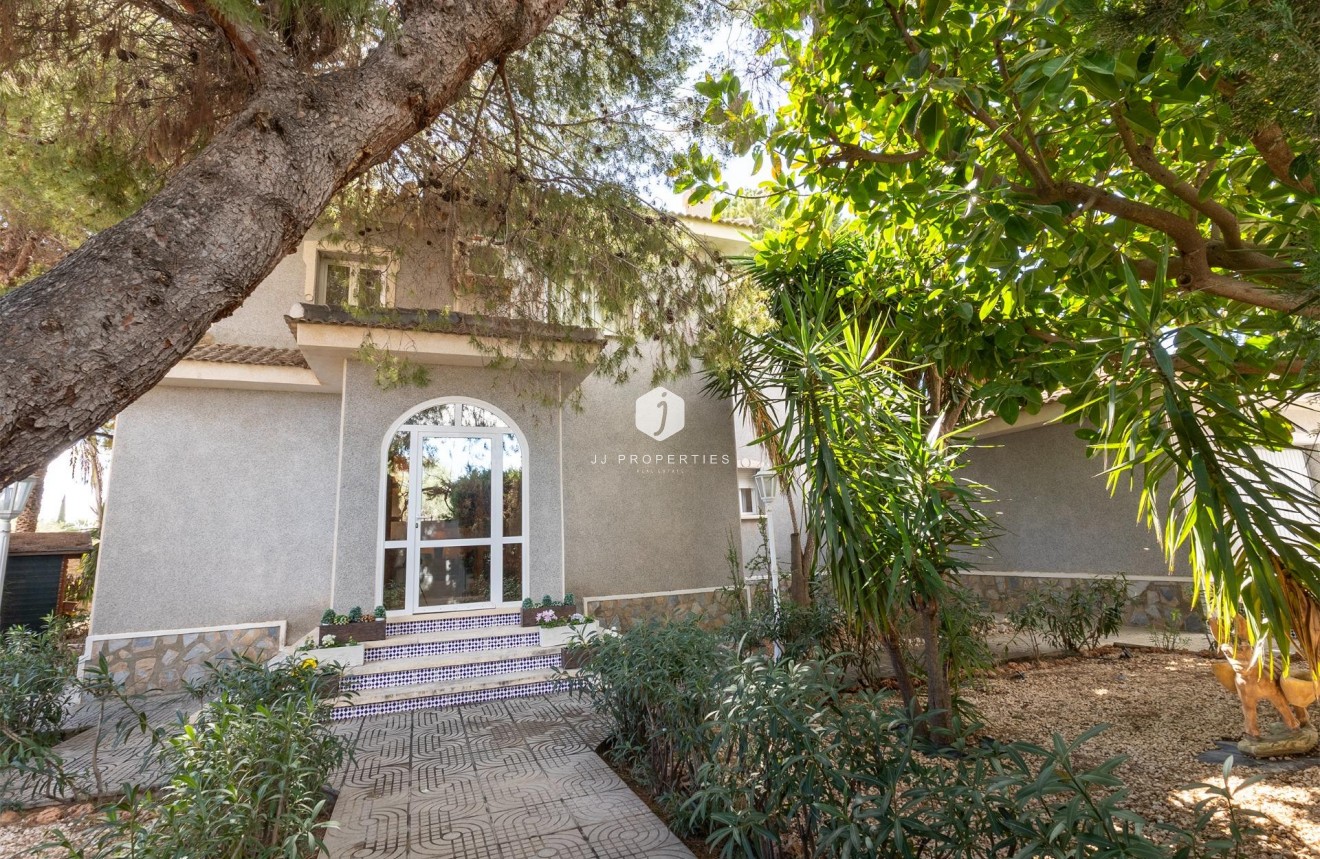 Segunda mano - Villa -
Ciudad Quesada - Ciudad Quesada - Doña Pepa