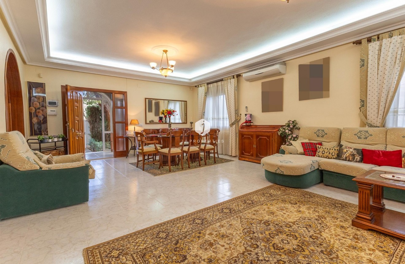 Segunda mano - Villa -
Ciudad Quesada - Ciudad Quesada - Doña Pepa