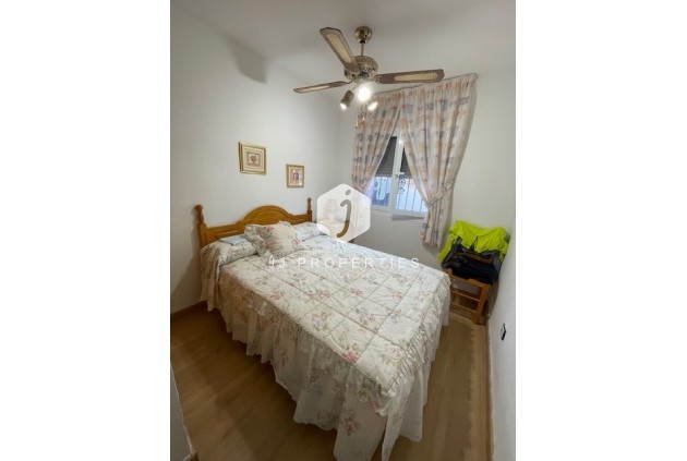 Z drugiej ręki - Szalet -
Orihuela Costa