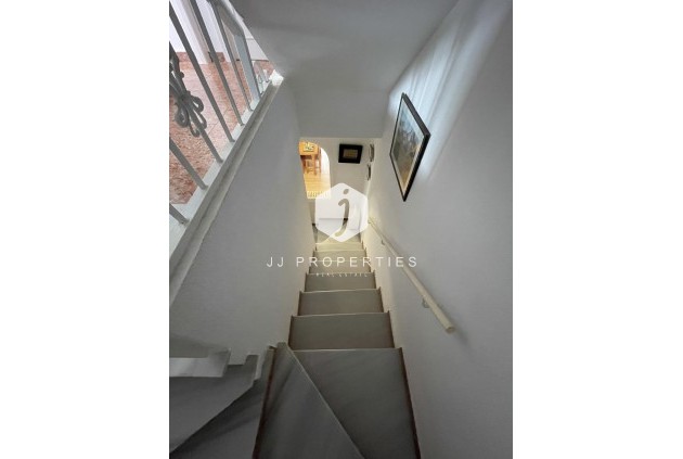 Z drugiej ręki - Szalet -
Orihuela Costa