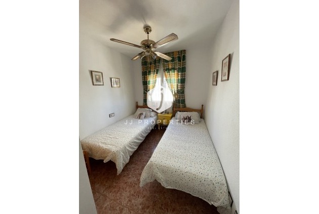 Z drugiej ręki - Szalet -
Orihuela Costa