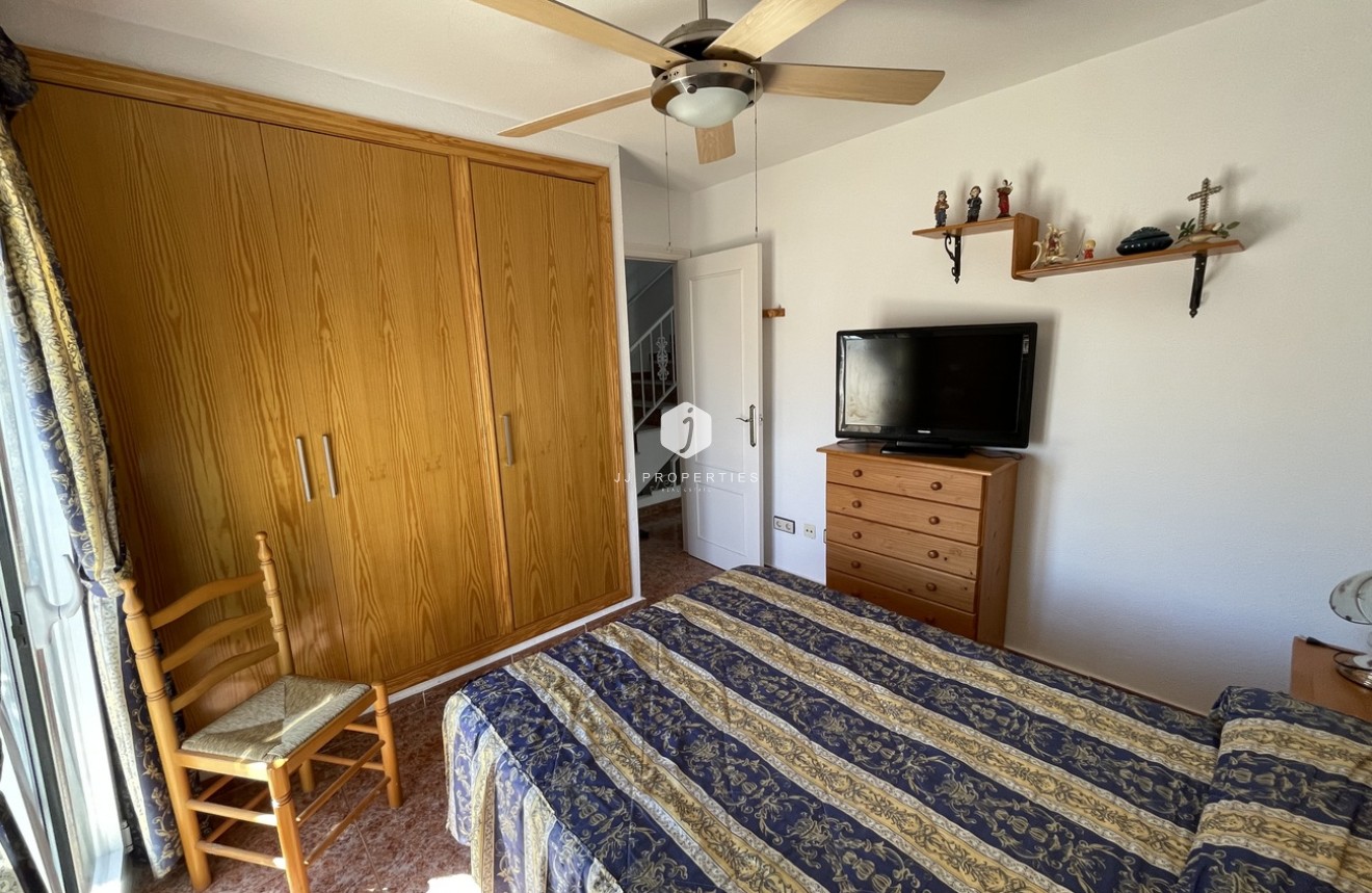 Z drugiej ręki - Szalet -
Orihuela Costa