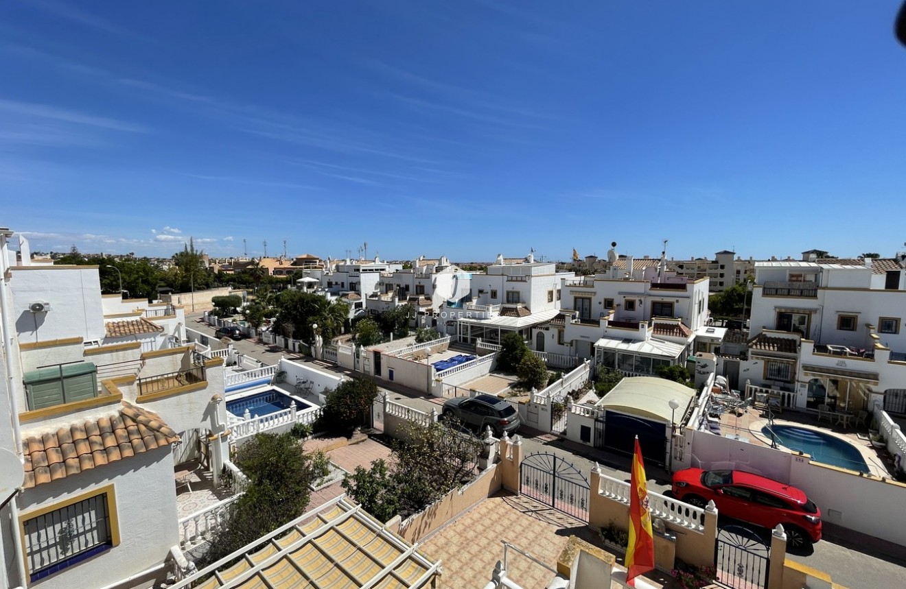 Z drugiej ręki - Szalet -
Orihuela Costa