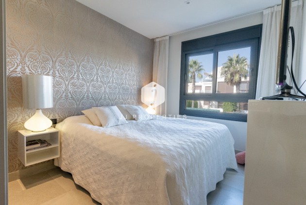 Segunda mano - Ático -
Orihuela Costa - Costa Blanca