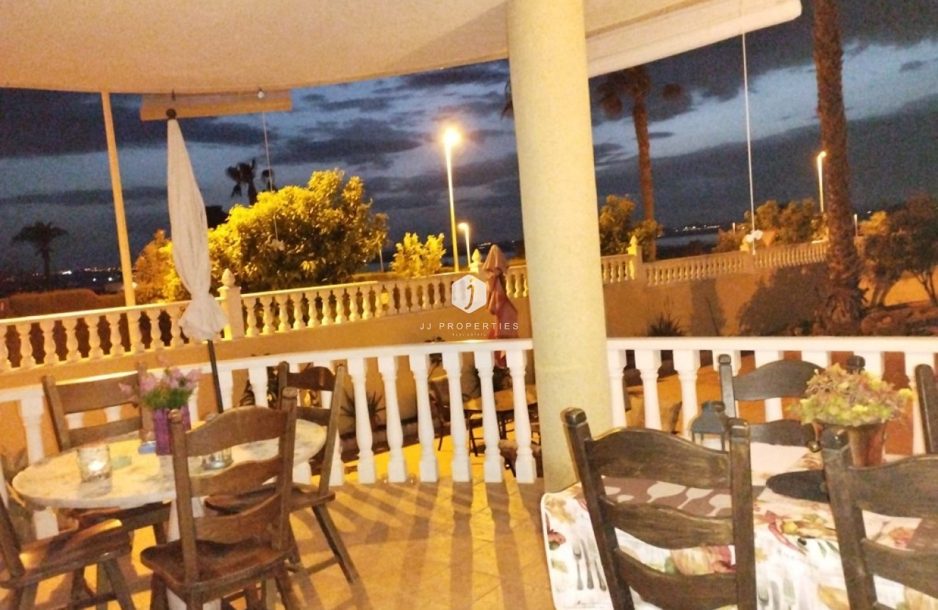 Segunda mano - Villa -
Torrevieja - Costa Blanca