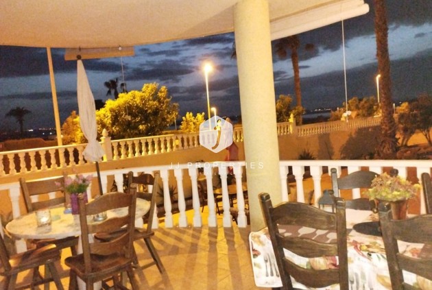 Segunda mano - Villa -
Torrevieja - Costa Blanca