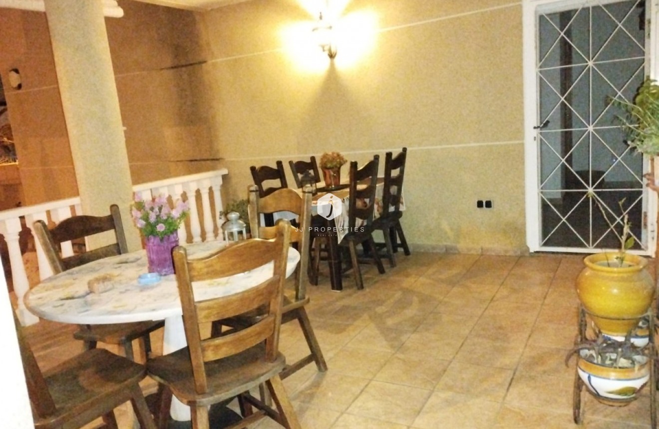 Segunda mano - Villa -
Torrevieja - Costa Blanca