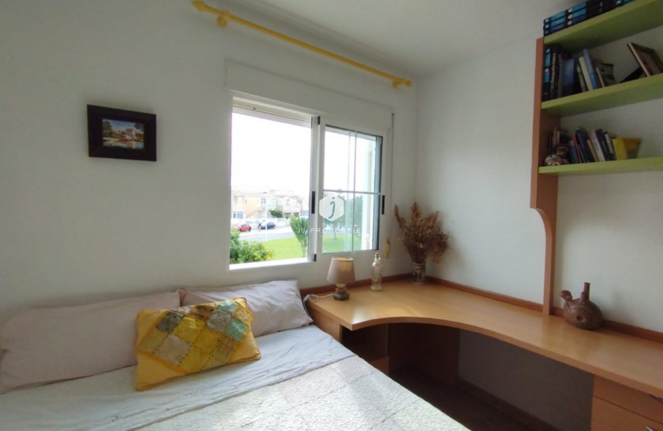 Segunda mano - Villa -
Torrevieja - Costa Blanca