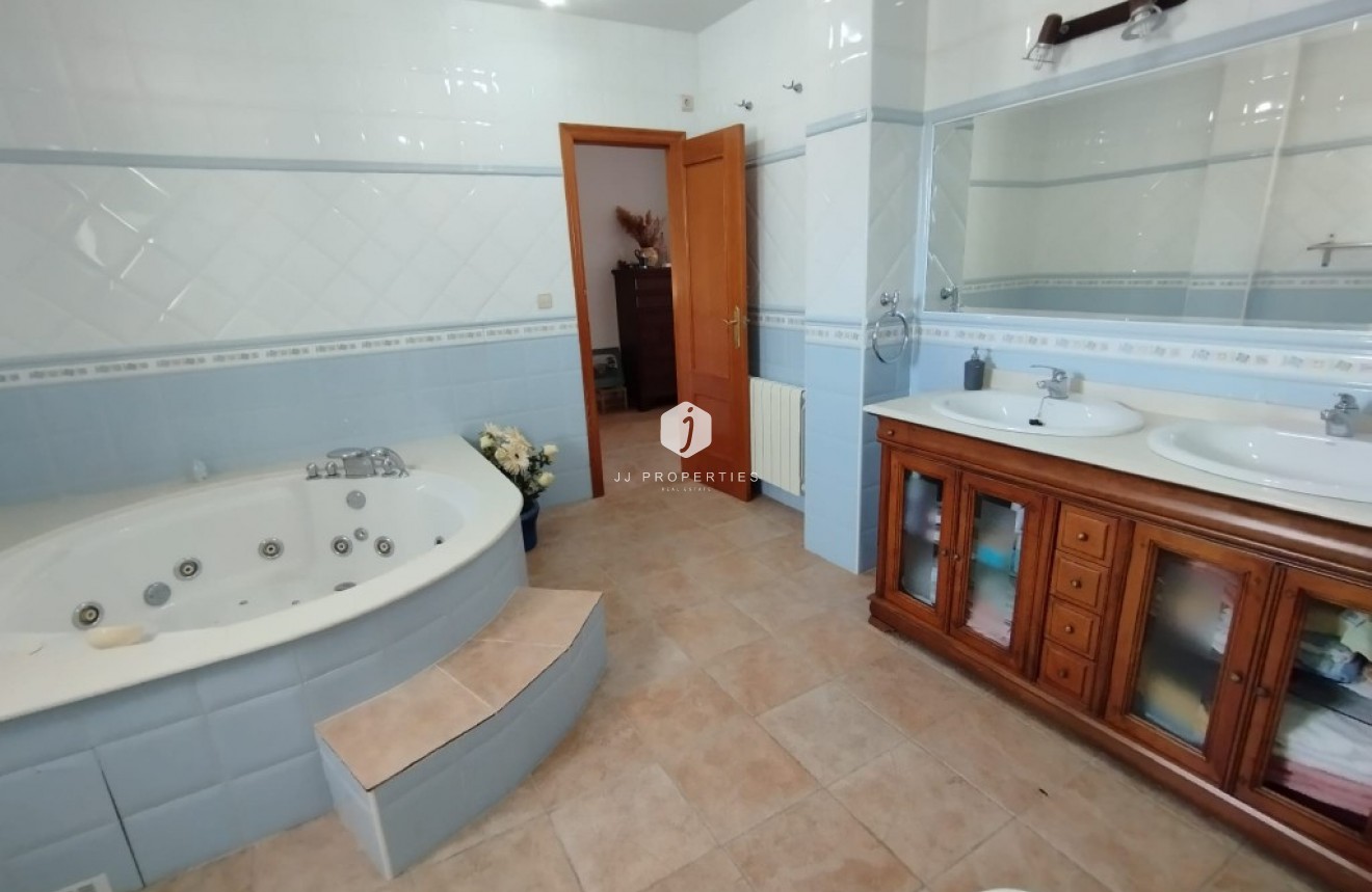 Segunda mano - Villa -
Torrevieja - Costa Blanca